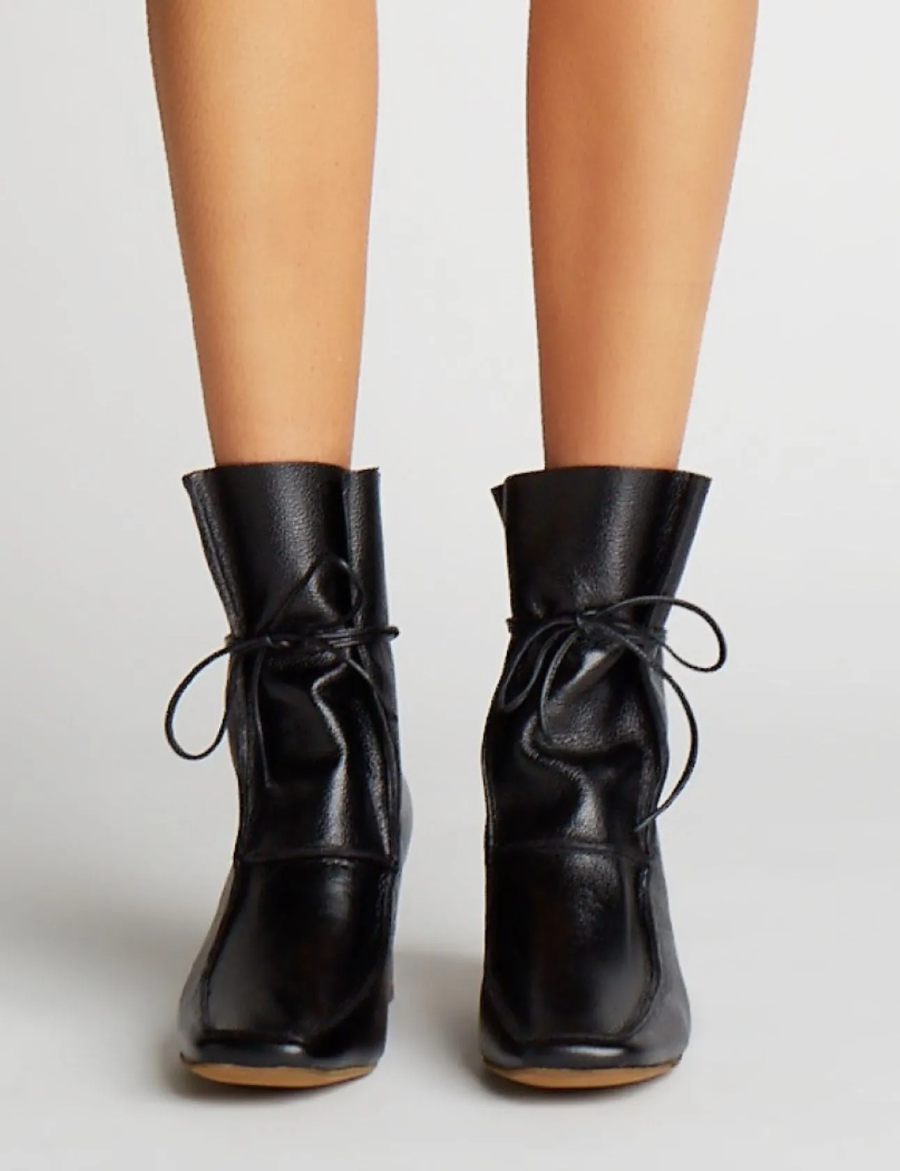 Awakening ankle boots in black leather laces womens shoes