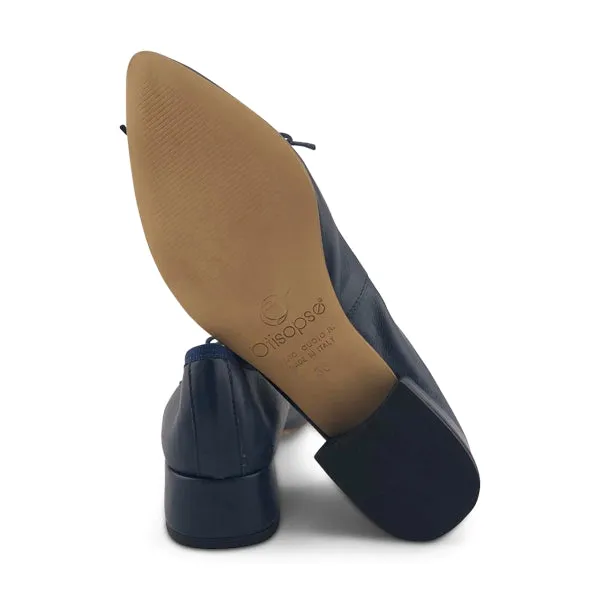 Ballerine blu in pelle e tacco 3cm