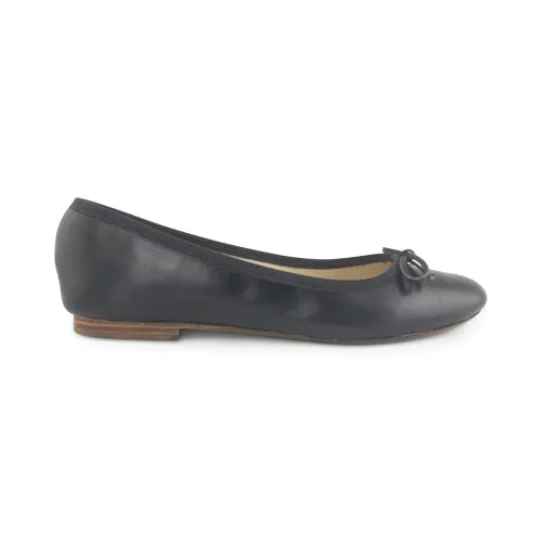 Ballerine nere in pelle